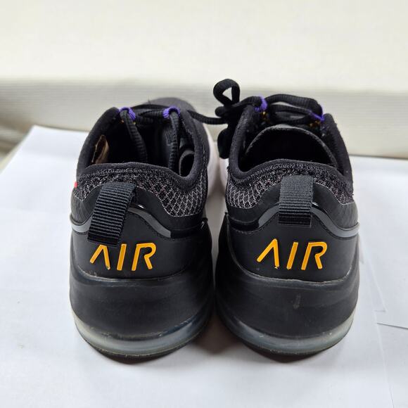 Nike Air Max Motion 2 GS "Black Flash Crimson" Youth Size 4.5Y - Picture 5 of 9